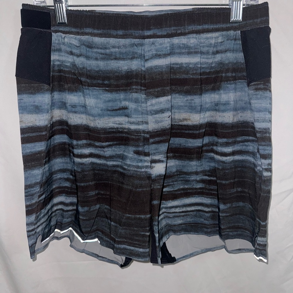 Lululemon 6” inseam running shorts no liner